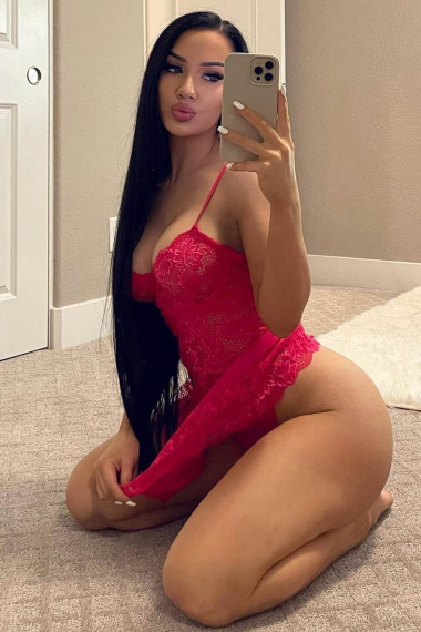 Sonya, Russian escort who offers girlfriend experience in Florence (Florencia)